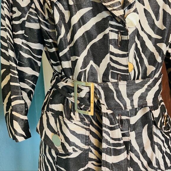 Cache Linen blend Beige and Tan Belted Jacket - Picture 9 of 11